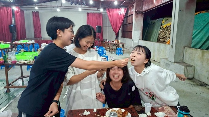 資管系941女同學